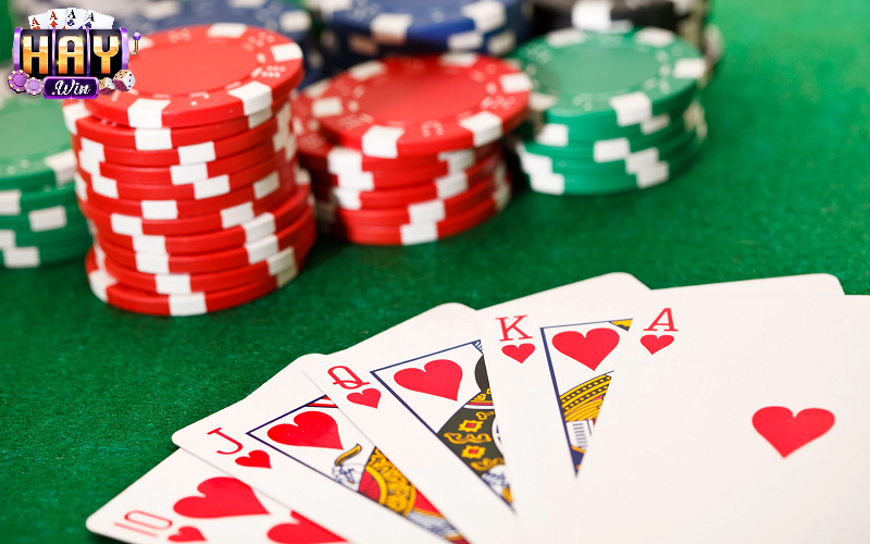Poker Là Gì? Tổng Quan Về Game Bài Poker Tại Haywin